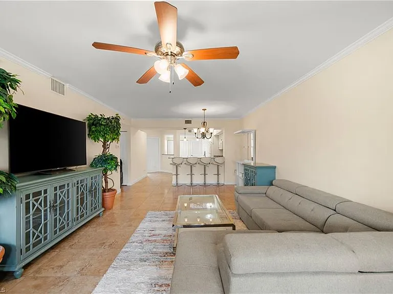 5045 Cedar Springs Dr #103 — Photo 7