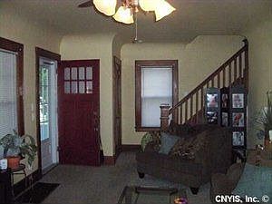 3rd image of 260 Croly St