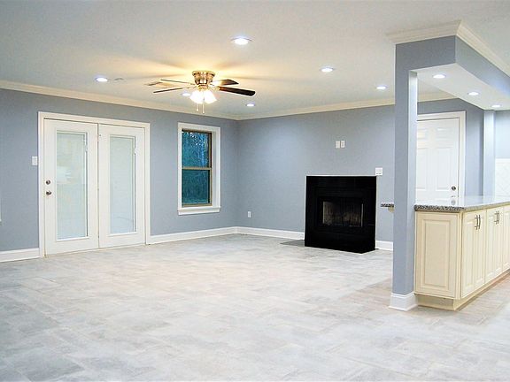 2nd image of 13365 Saddlewood Ct