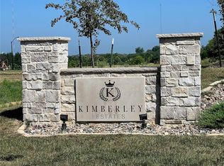 6108 NE Terrace Ridge Dr, Ankeny, IA 50021