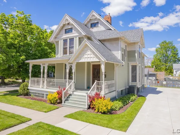 403 N Locust St, Adrian, MI 49221