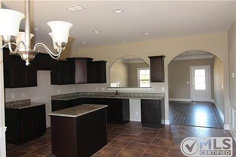 4th image of 4411 Roxburghe Ct Lot 140