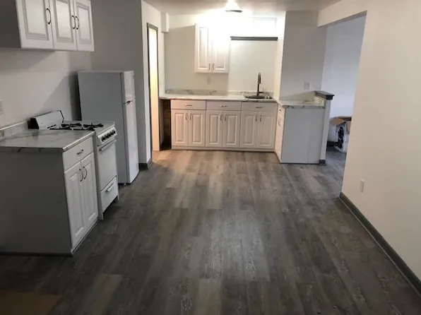 1311 W 1st St #22, Cedar Falls, IA 50613