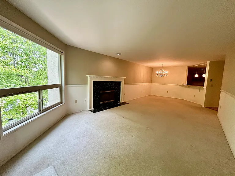 1520 15th Ave E #36 — Photo 3