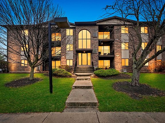 2nd image of 12615 S Central Ave APT 207