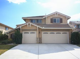 16275 Summerset St, Fontana, CA 92336
