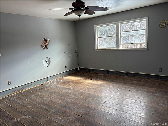 5th image of 83 Smith Road