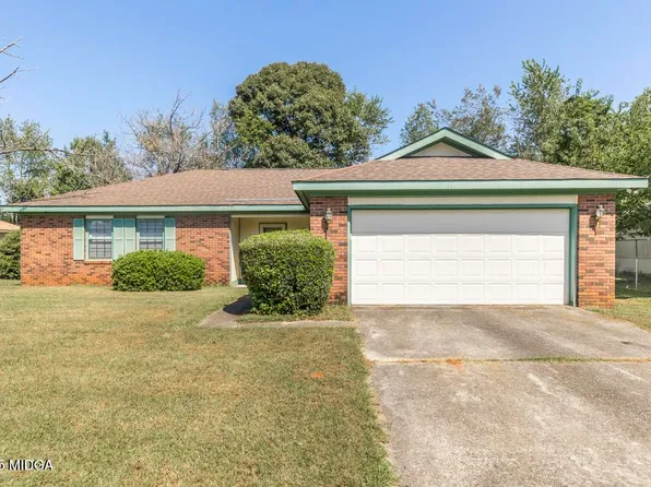 77 Oliver Dr, Warner Robins, GA 31088