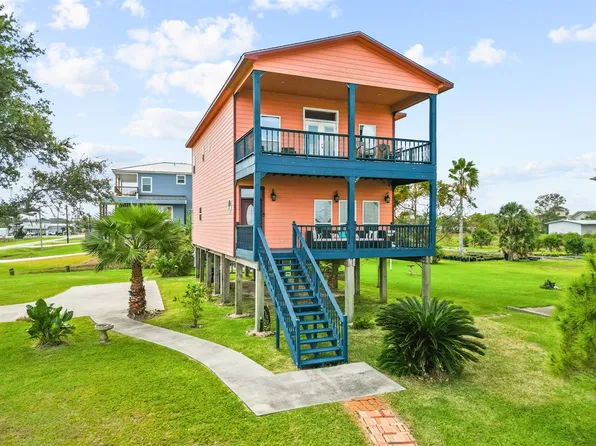106 22nd Street, San Leon, TX 77539