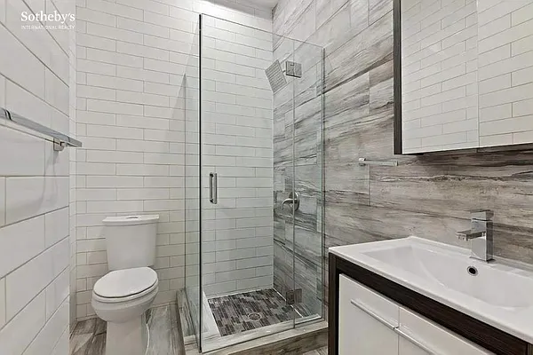 Rented by Sotheby's International Realty | media 18