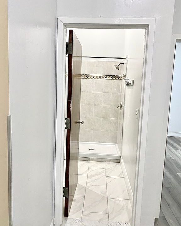 1st image of 1011 Chestnut St Unit 905W