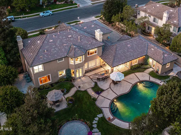 684 Noble Rd, Simi Valley, CA 93065