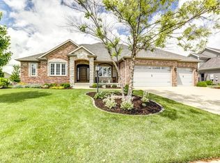 5008 Sandcherry Dr, Champaign, IL