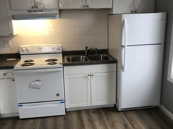 209 E Graham St APT 5