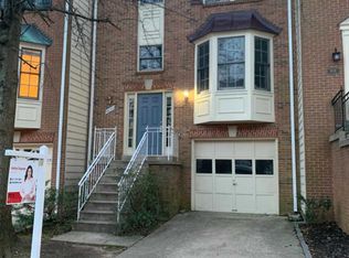 8035 Trevor Pl, Vienna, VA 22182