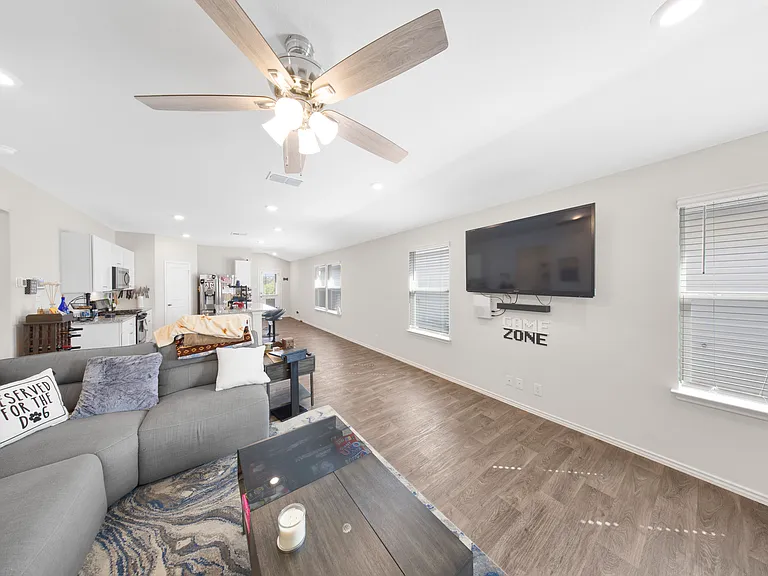 13059 Kalinoski St — Photo 7
