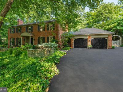 1091 Old Cedar Rd, Mc Lean, VA, 22102