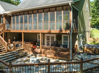 237 Forest Hill Ln, Jacksons Gap, AL 36861