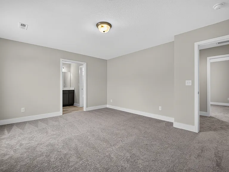 104 Thornberry Rd — Photo 36