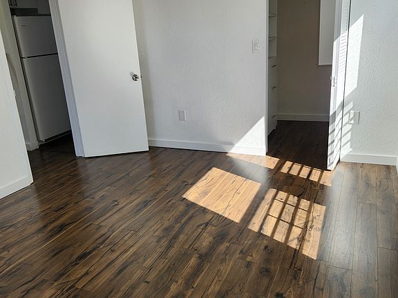 3rd image of 5995 Biscayne Blvd APT 404