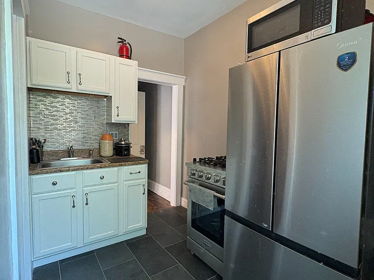 1126 S 47th St #4 — Photo 7
