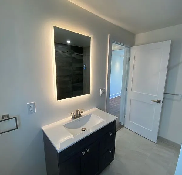 80 E 8th St #2 — Photo 6