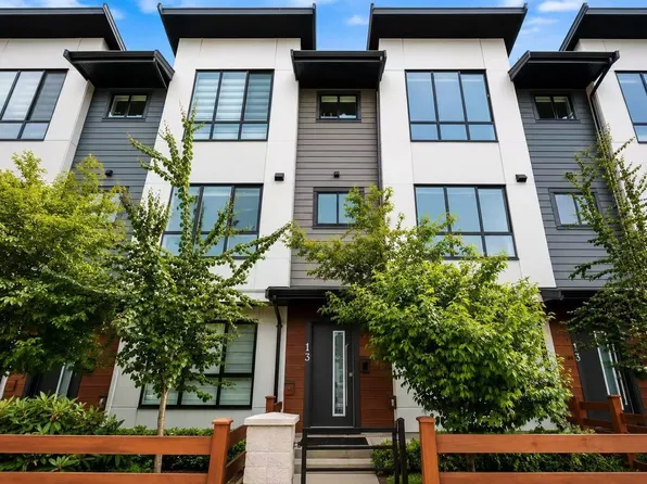 7177 194a St #13, Surrey, BC V4N 6V6