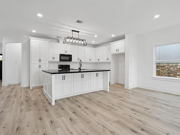 5th image of 6319 Ivyknoll Dr