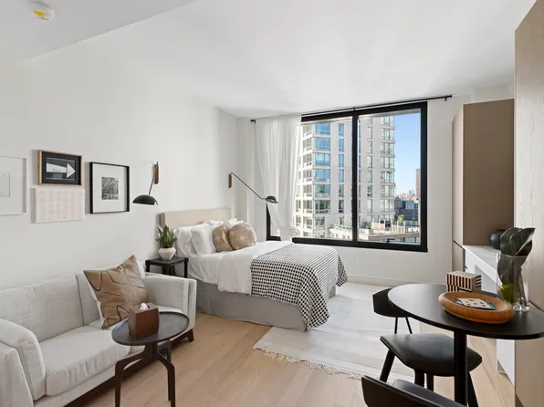 45-30 Pearson St #12E, Long Island City, NY 11101