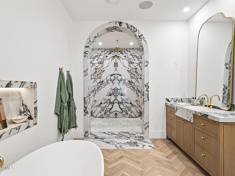 54 W Palm Ln #54 — Photo 22