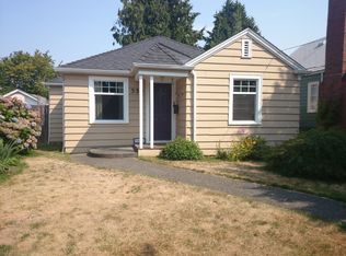 330 N 83rd St, Seattle, WA 98103