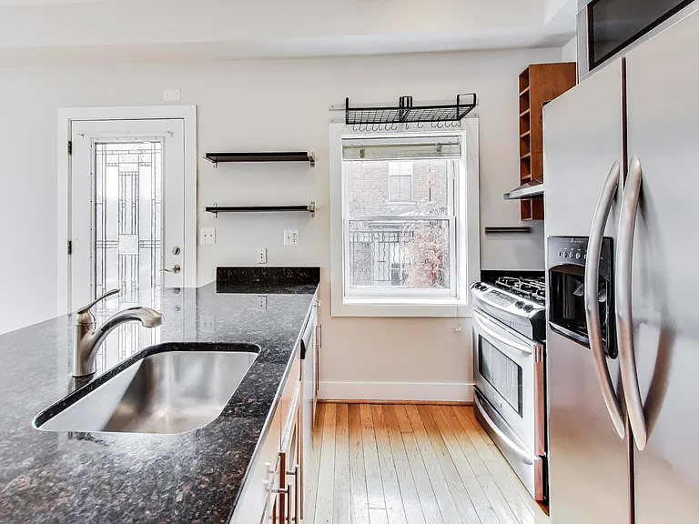 500 M St NW #3 — Photo 10