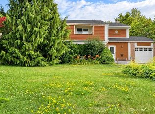 45 Sandusky Cres, Aurora, ON L4G 3N3