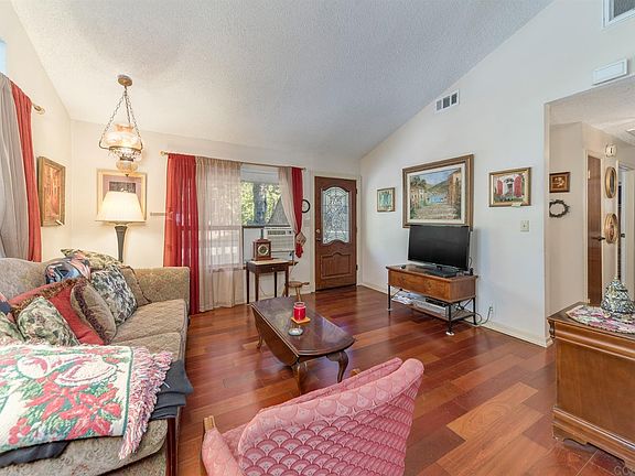 5th image of 3049 Dalmatia Dr #106/13