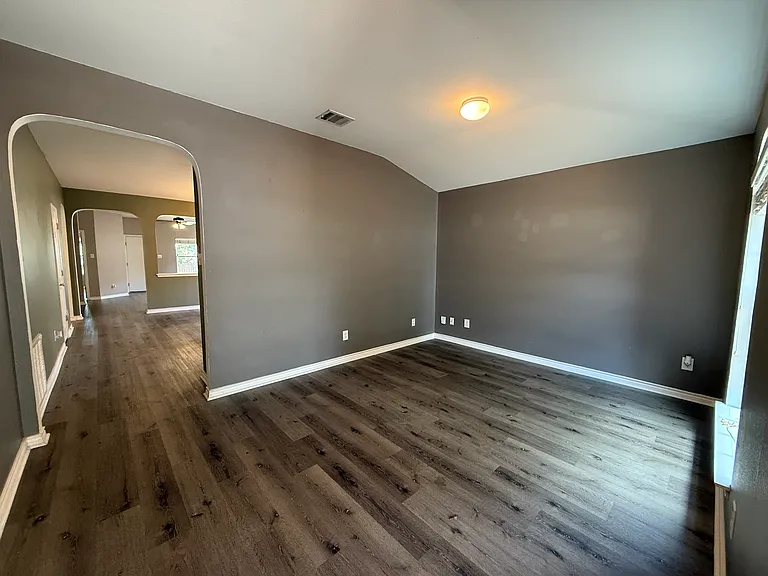 9735 Country Shadow — Photo 2