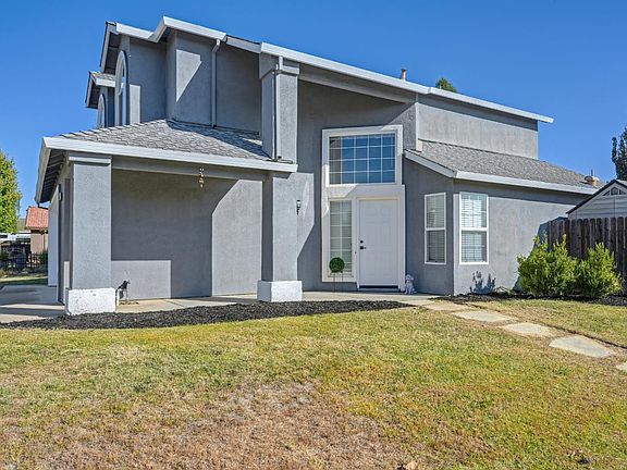5th image of 985 Bay Terrace Dr
