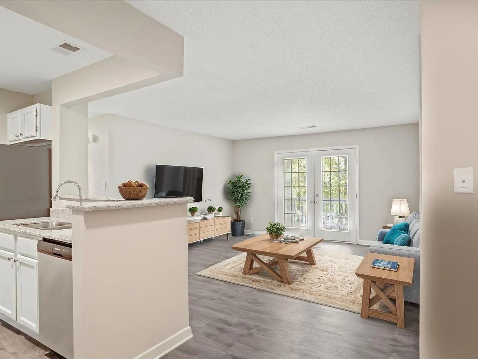 Briarwood Apartments — Photo 2