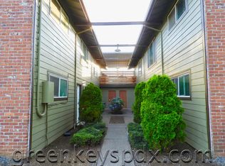 539 NE 80th Ave APT 5, Portland, OR 97213