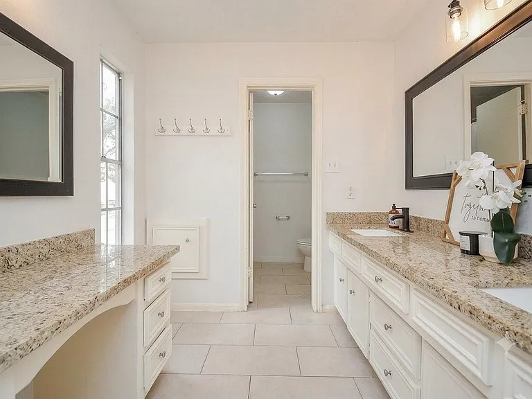 15302 La Mancha Dr — Photo 14