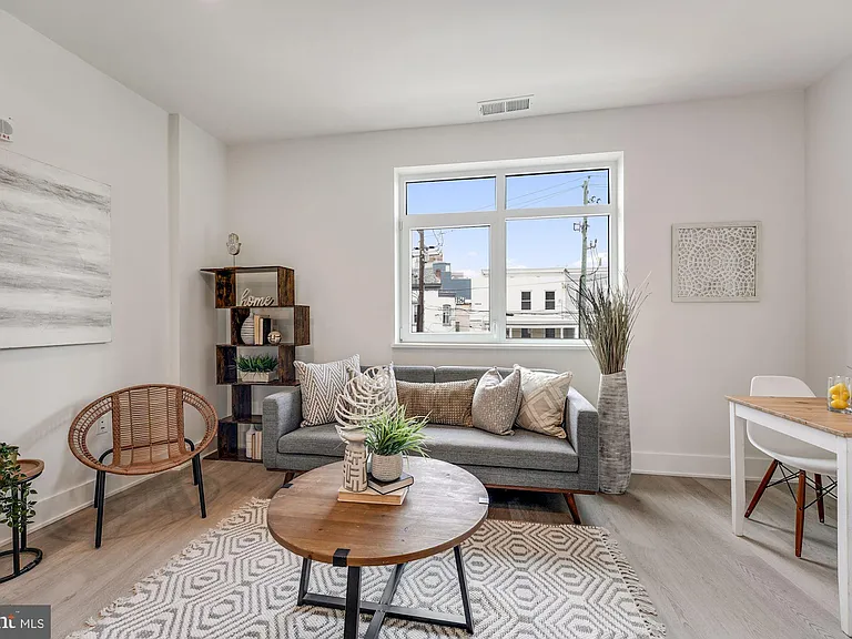 3831 Georgia Ave NW #502 — Photo 2