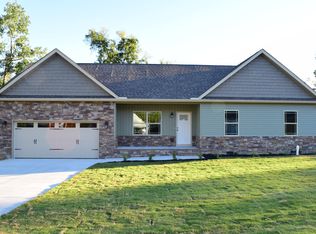 1136 W Stateline Rd, Rossville, GA 30741