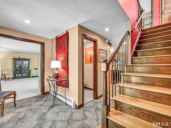 5th image of 59 Indian Hill Road