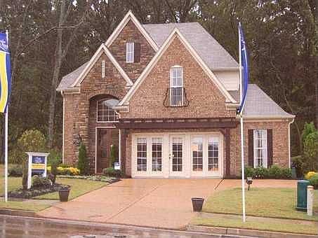 1st image of 7981 Parkmont Dr