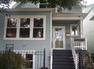 1665 W Hollywood Ave, Chicago, IL 60660