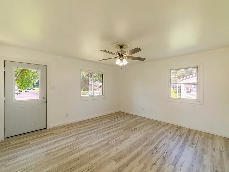 4154 W 23rd Ave — Photo 7