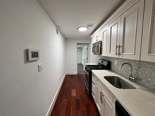 Rented by Massada Home Sales Inc | media 18