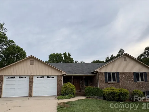 725 Sunridge Dr #18, Lincolnton, NC 28092