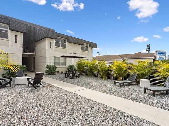 3rd image of 3618 W Lykes Ave #103