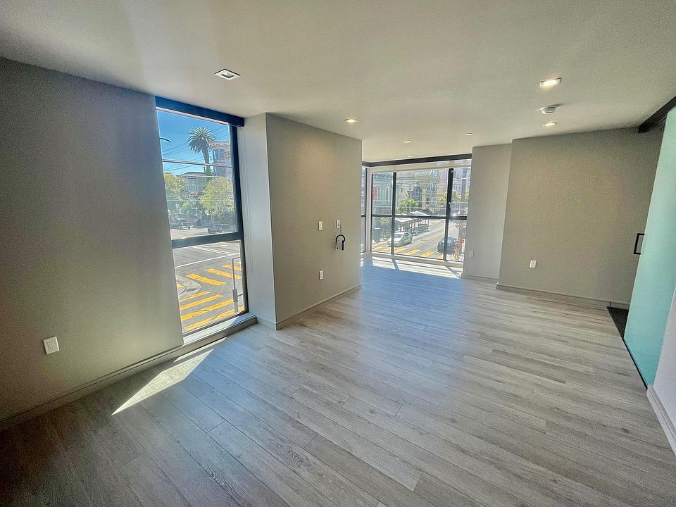 Great Room (Living/Dining Room)