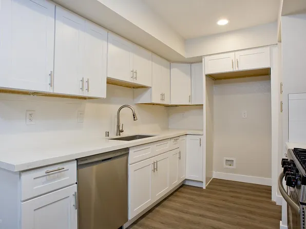 150 E Los Angeles Ave Unit 301, Moorpark, CA 93021